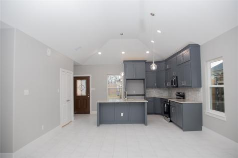 1527 Caldwell Avenue Dallas TX 75223
