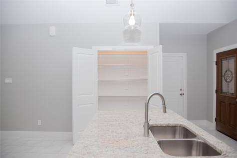 1527 Caldwell Avenue Dallas TX 75223
