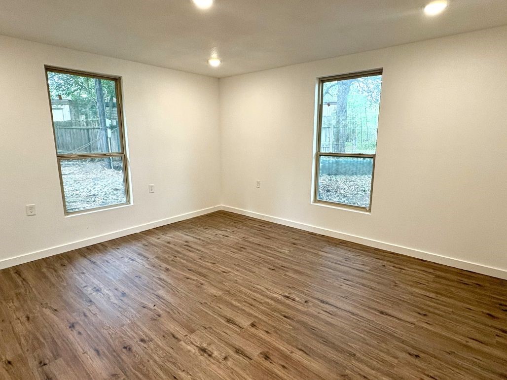 106 Caddo Smithville TX 78957