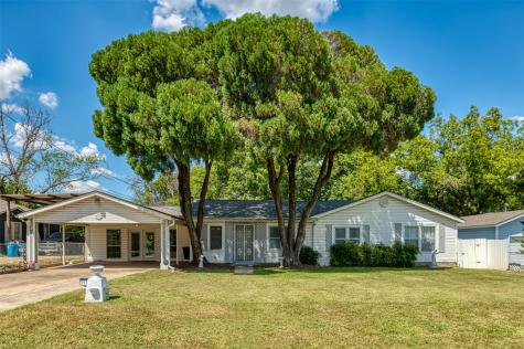 213 Victoria Avenue Azle TX 76020