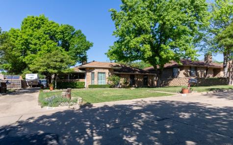 1809 E Terrace Street Grand Prairie TX 75050