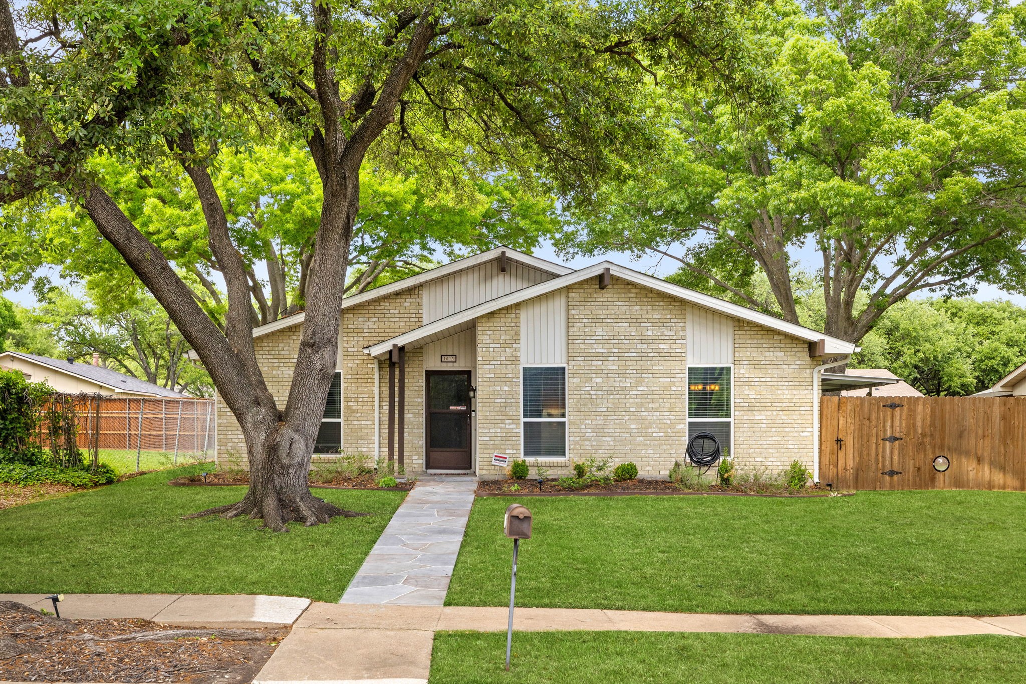 1013 Whitehall Drive Plano TX 75023