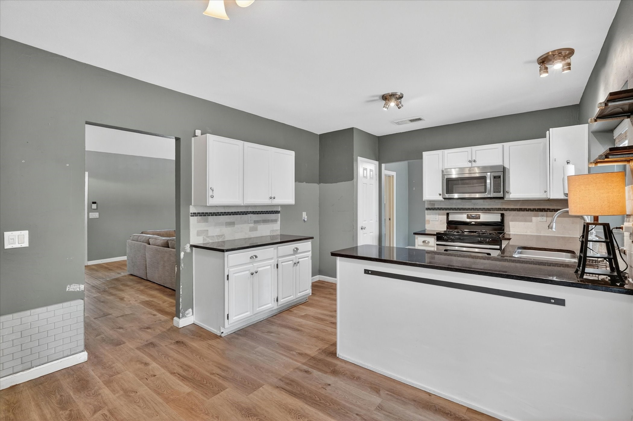 2117 Lavaca Trail Carrollton TX 75010
