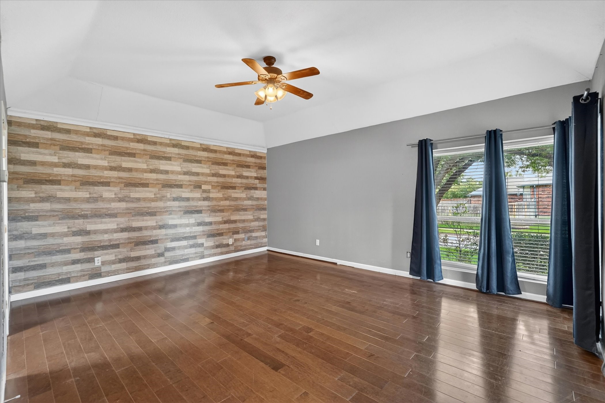 2117 Lavaca Trail Carrollton TX 75010