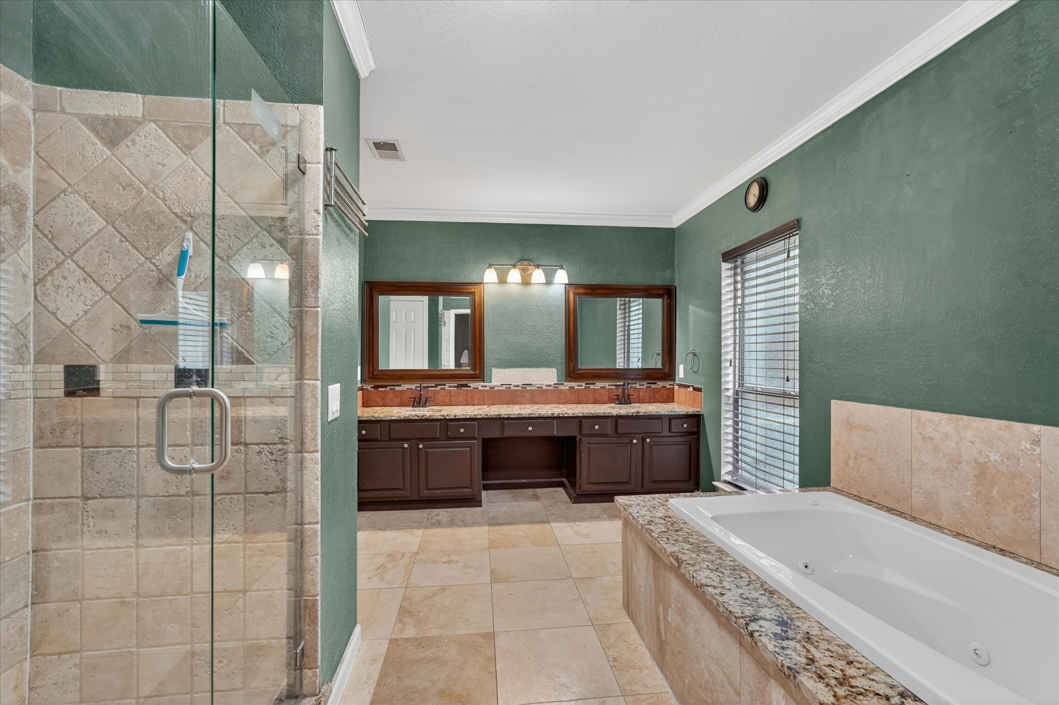 2117 Lavaca Trail Carrollton TX 75010