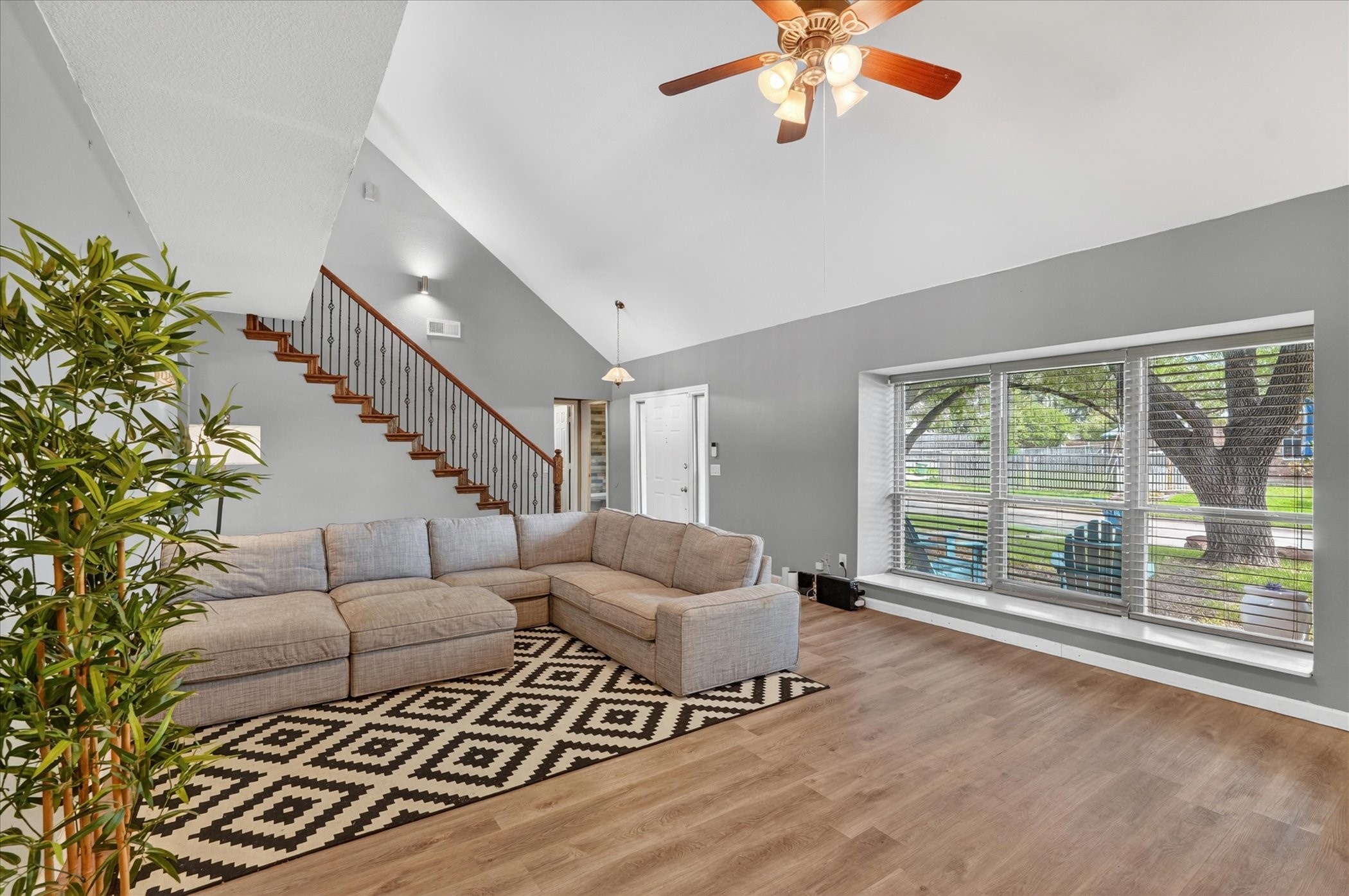2117 Lavaca Trail Carrollton TX 75010