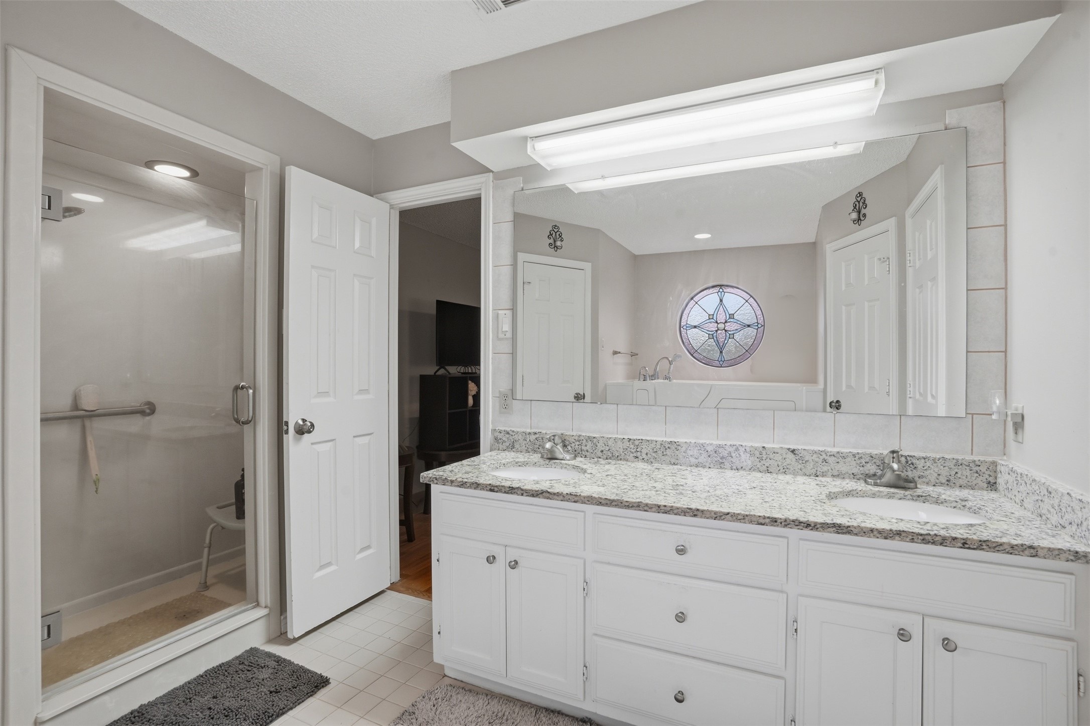 411 Whispering Hills Drive Duncanville TX 75137