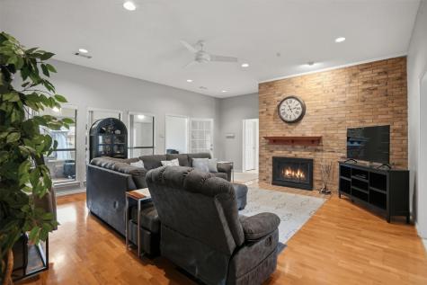 411 Whispering Hills Drive Duncanville TX 75137