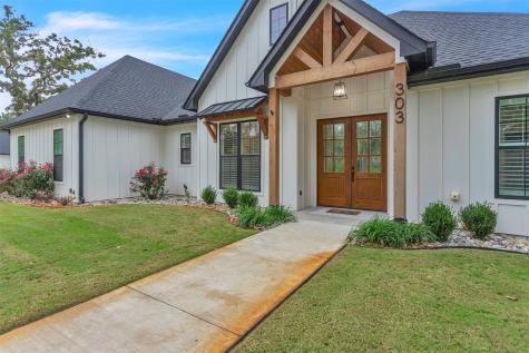 303 County Road 2462 Mineola TX 75773