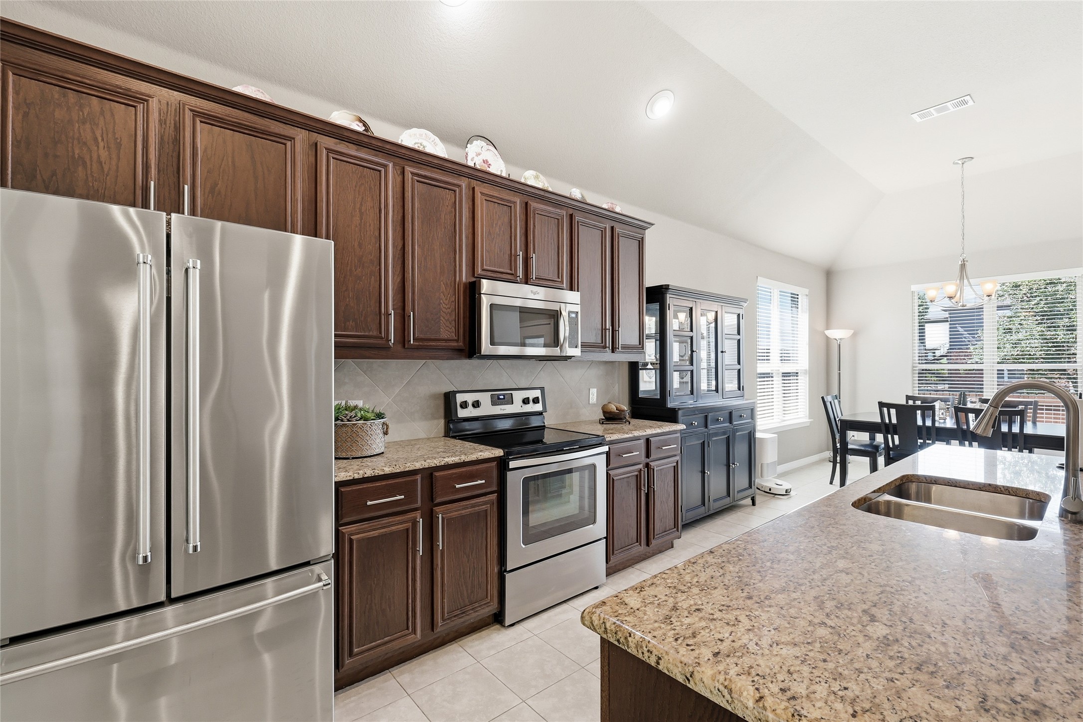 4908 Lakepark Drive Sanger TX 76266