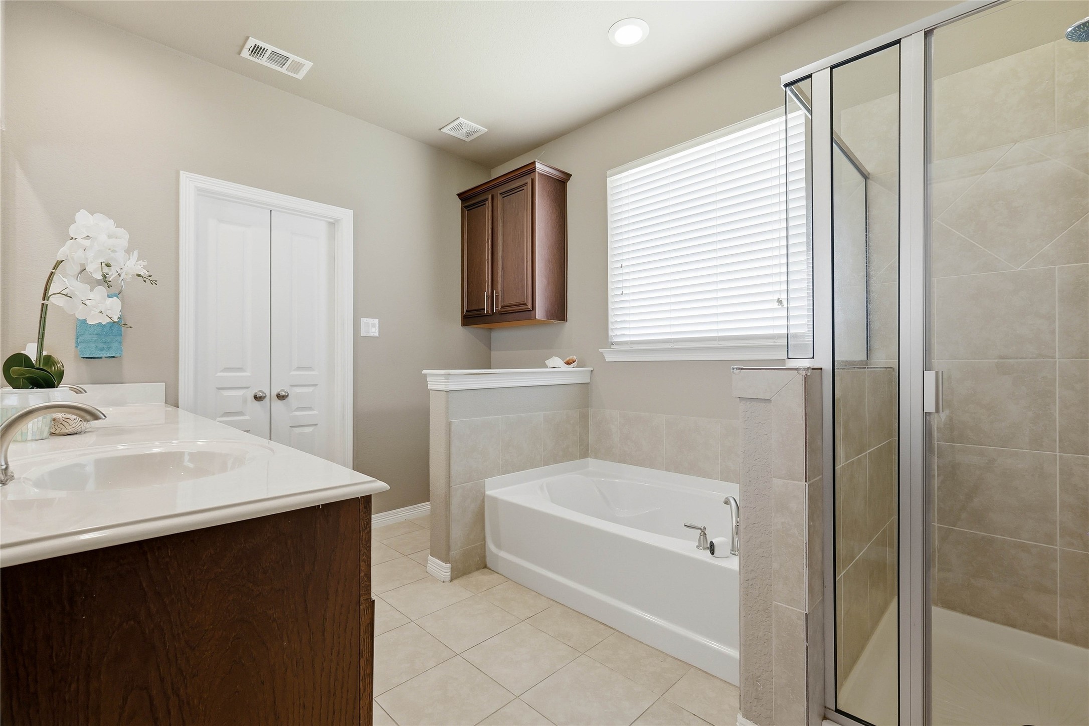 4908 Lakepark Drive Sanger TX 76266