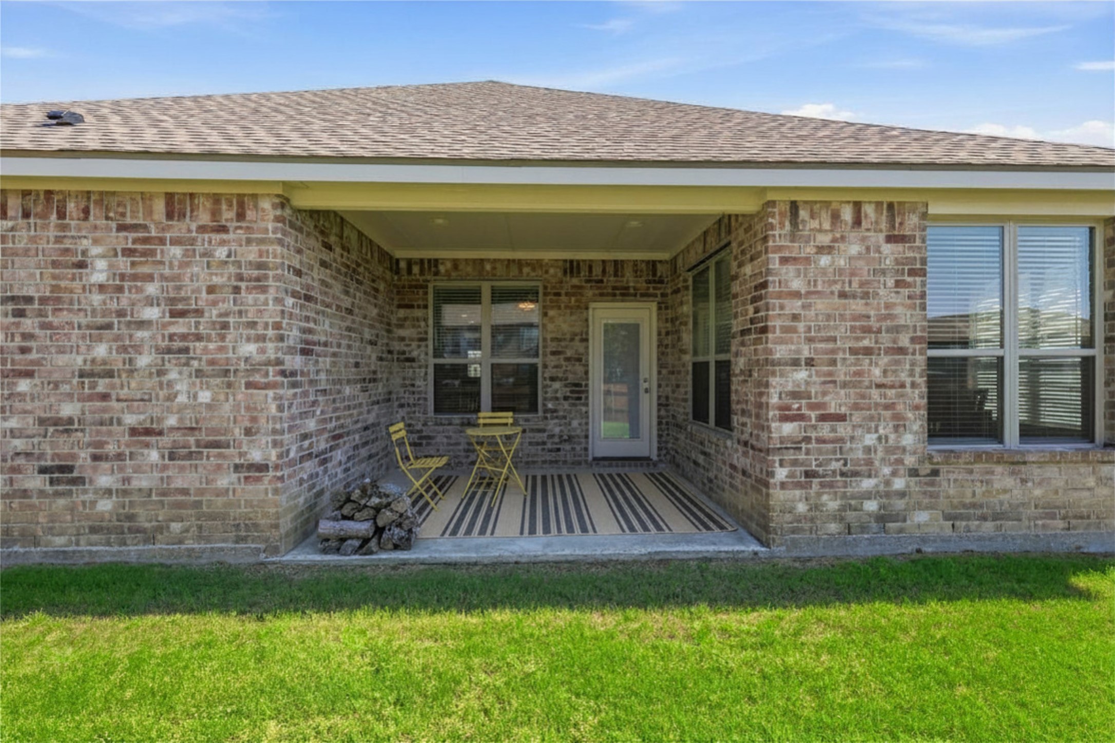 4908 Lakepark Drive Sanger TX 76266