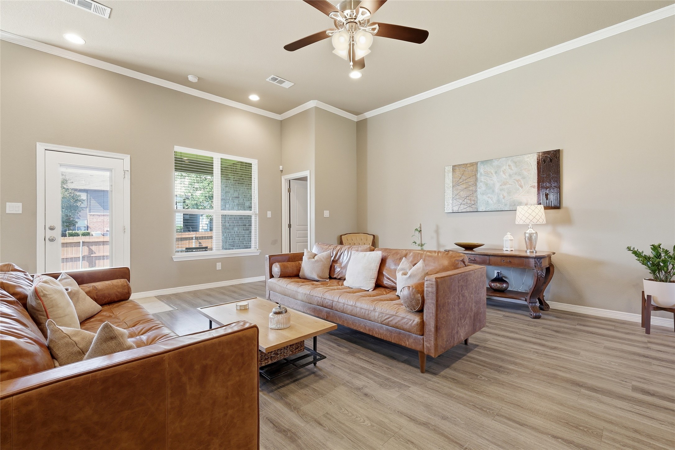 4908 Lakepark Drive Sanger TX 76266
