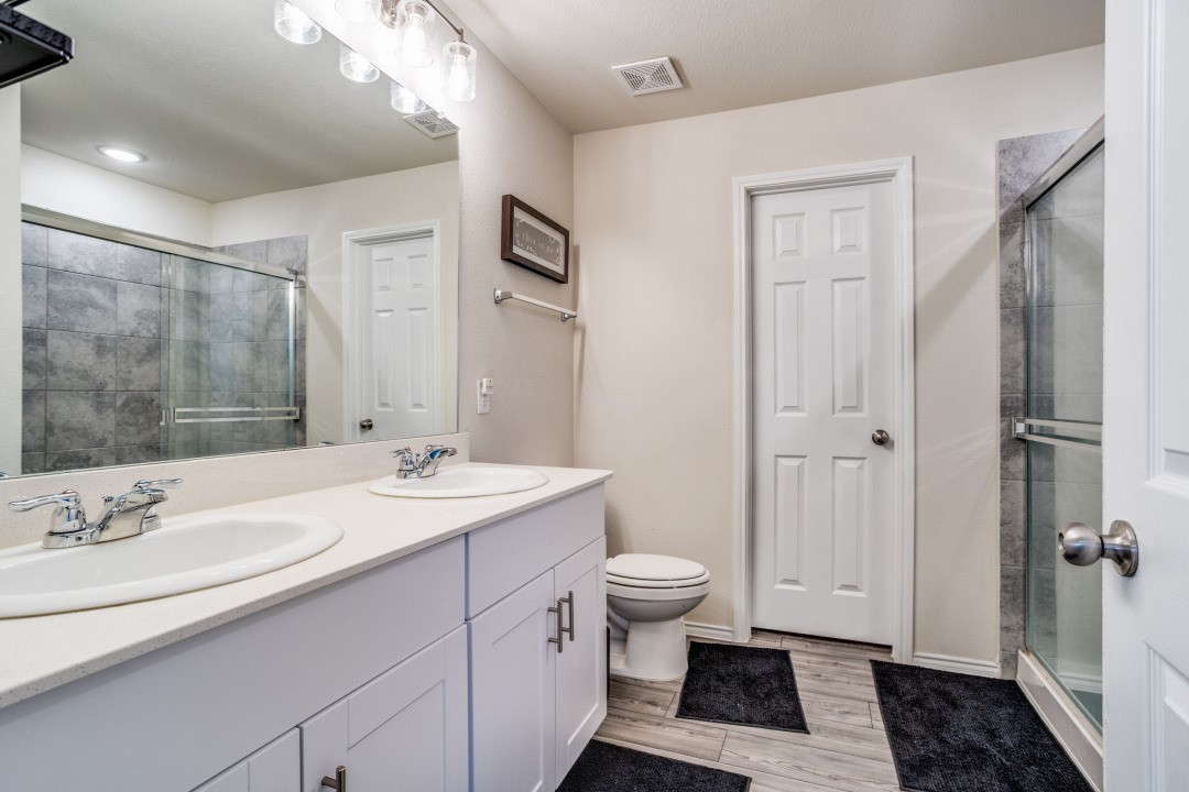 404 Glendale Drive Van Alstyne TX 75495