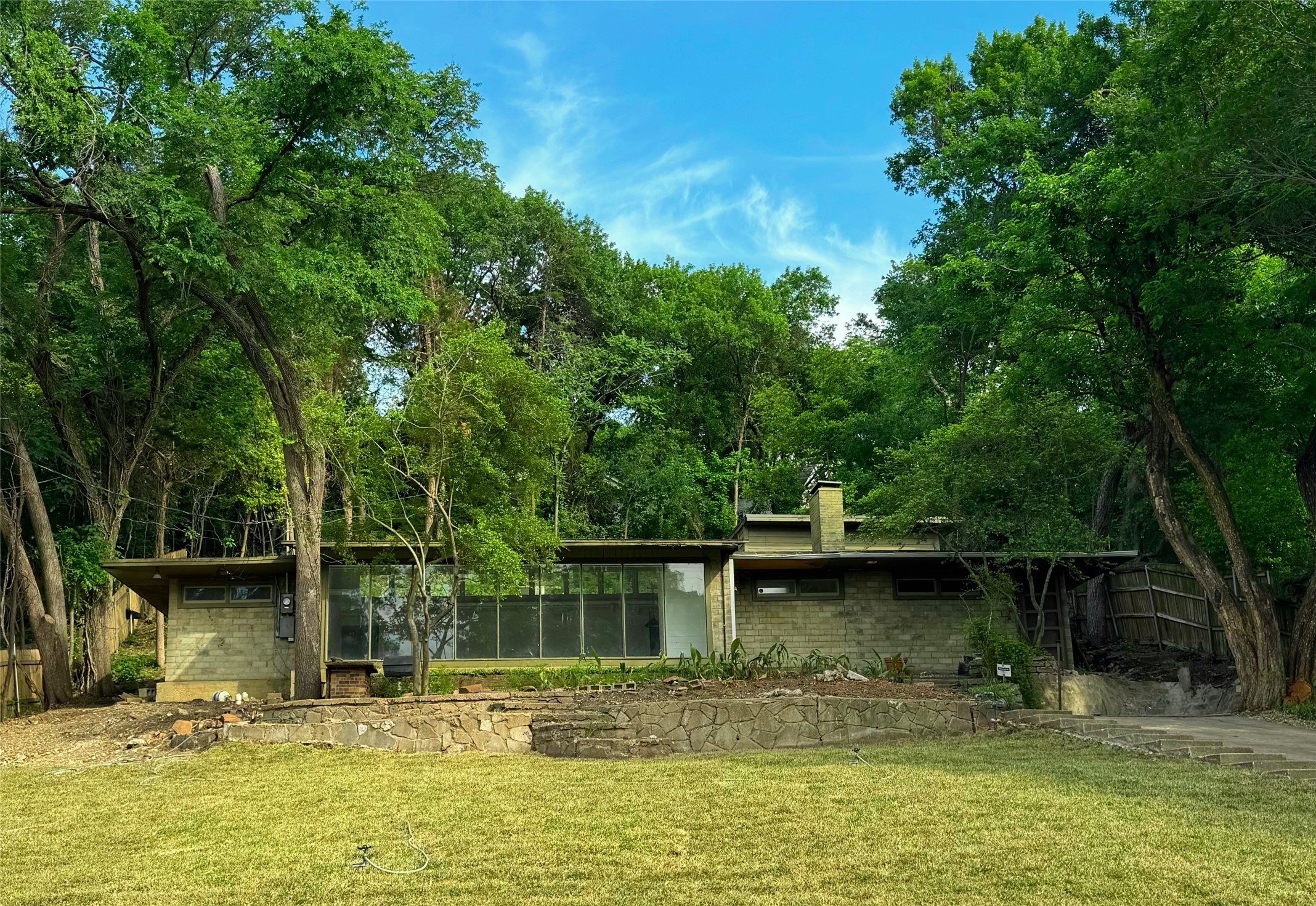 1934 Kessler Parkway Dallas TX 75208
