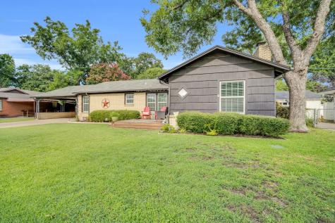 1009 Bonnie Brae Avenue Fort Worth TX 76111