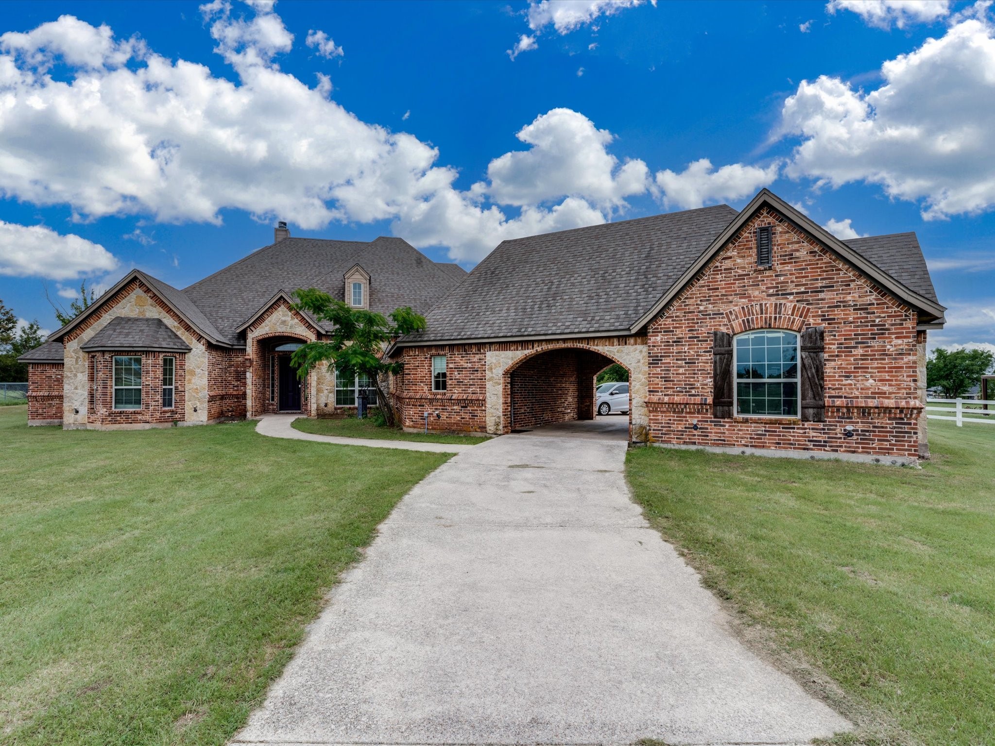 2309 Parks Court Haslet TX 76052