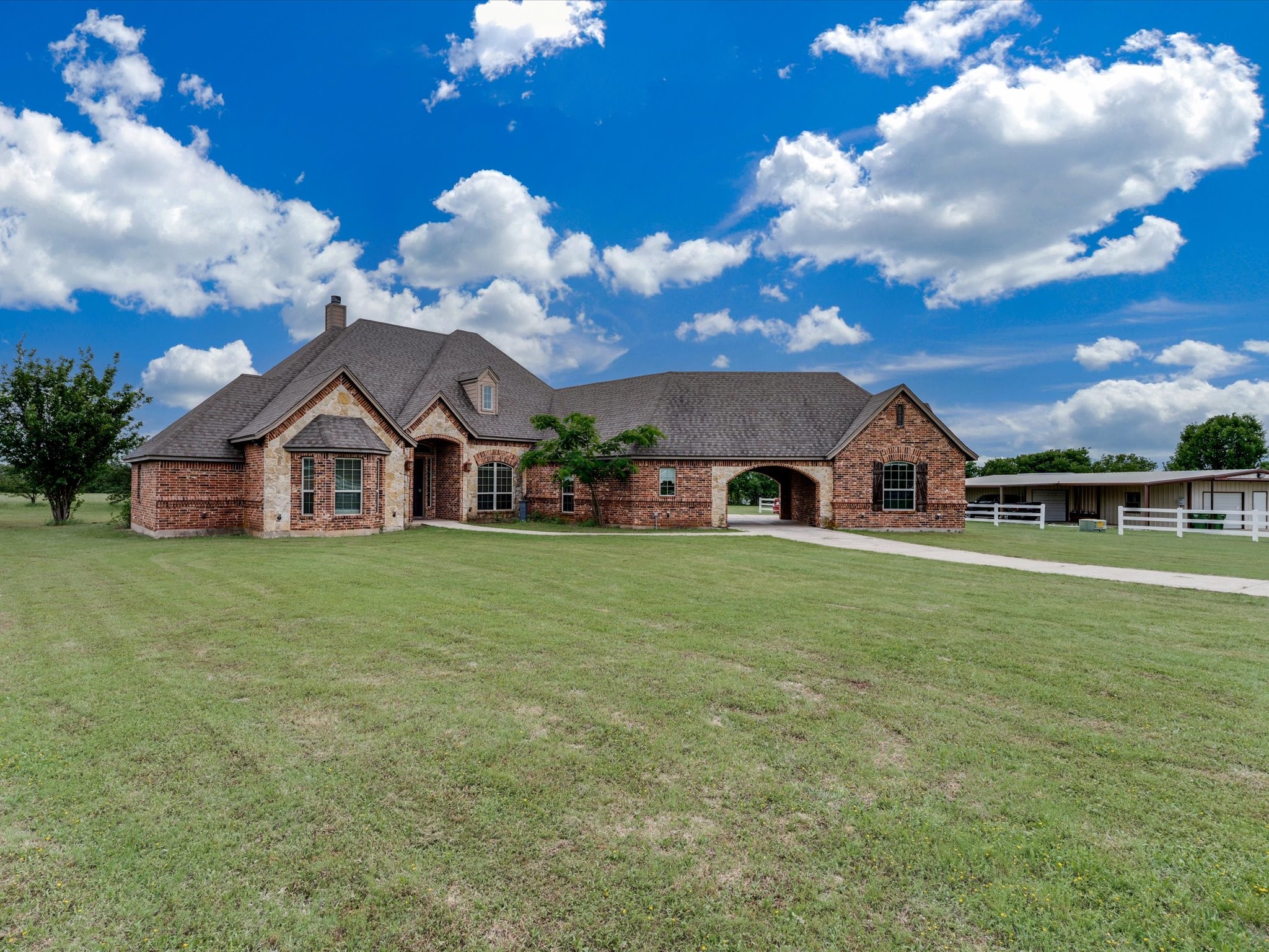 2309 Parks Court Haslet TX 76052