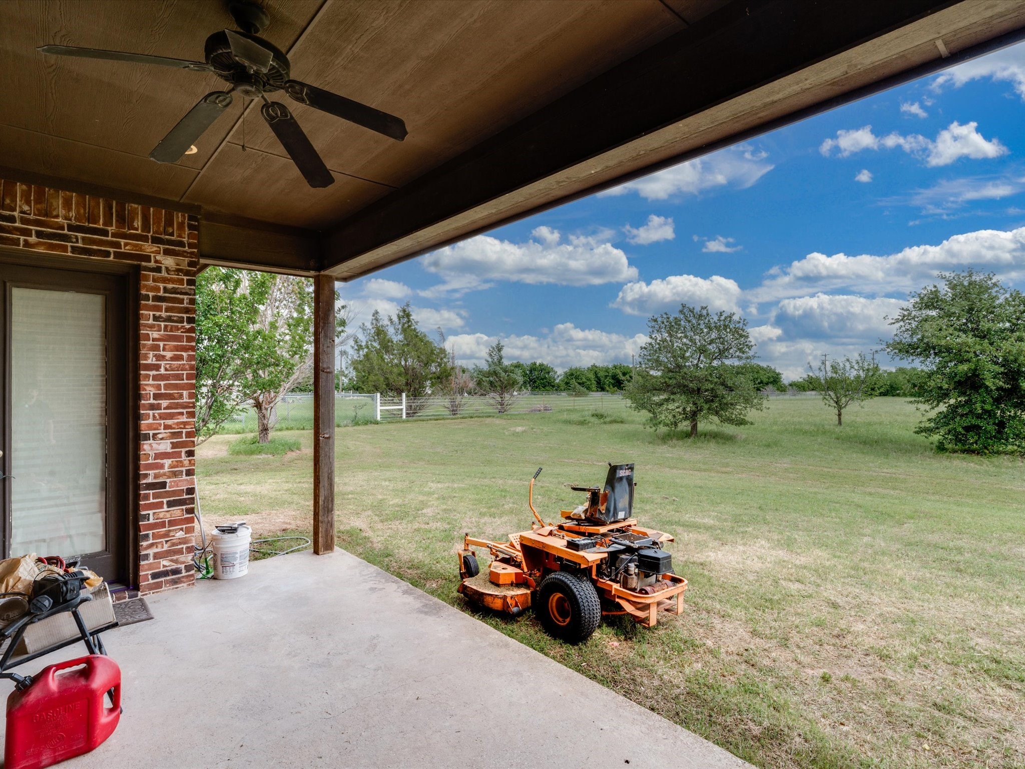 2309 Parks Court Haslet TX 76052