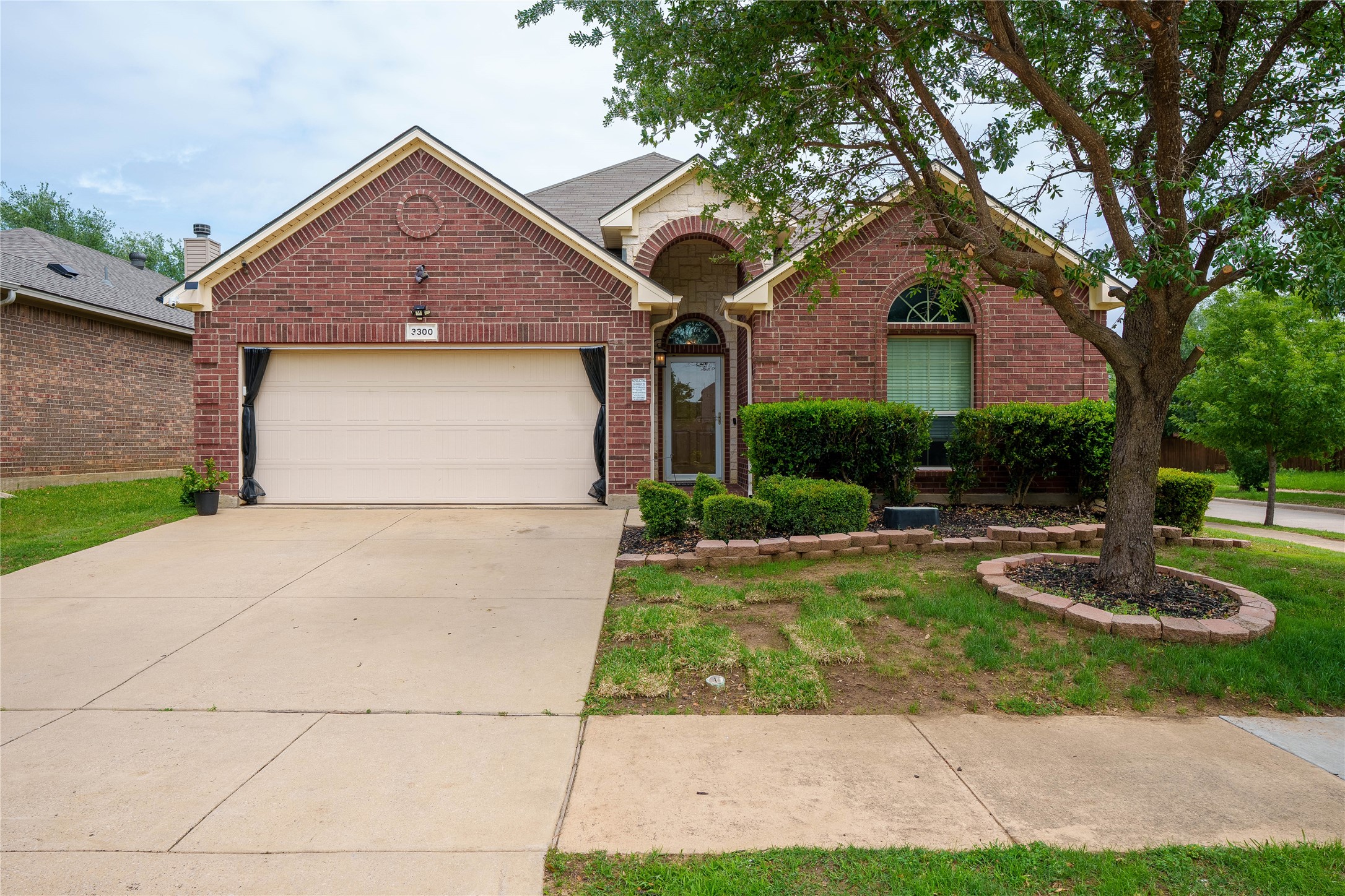 3300 Stonecrop Trail Denton TX 76226