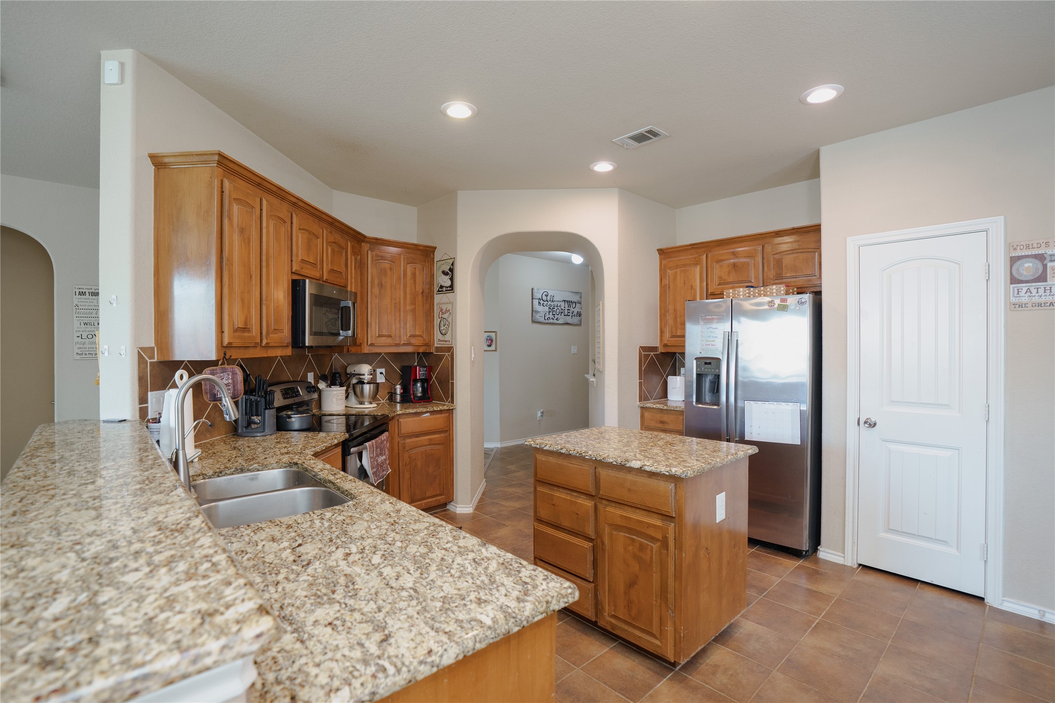 3300 Stonecrop Trail Denton TX 76226