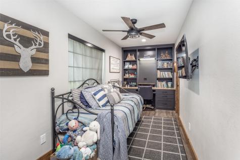 899 S Pecan Street Muenster TX 76252