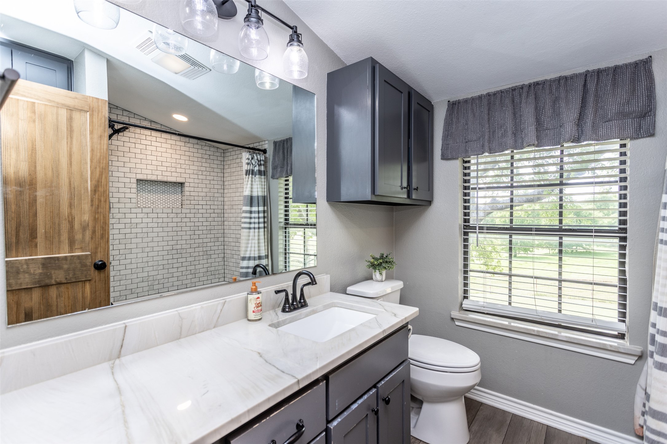 899 S Pecan Street Muenster TX 76252