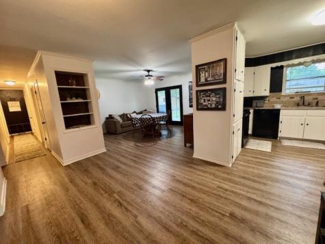 2002 Mimosa Drive Corsicana TX 75110
