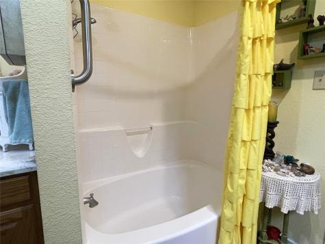 151 Lcr Cedar C3 Mexia TX 76667