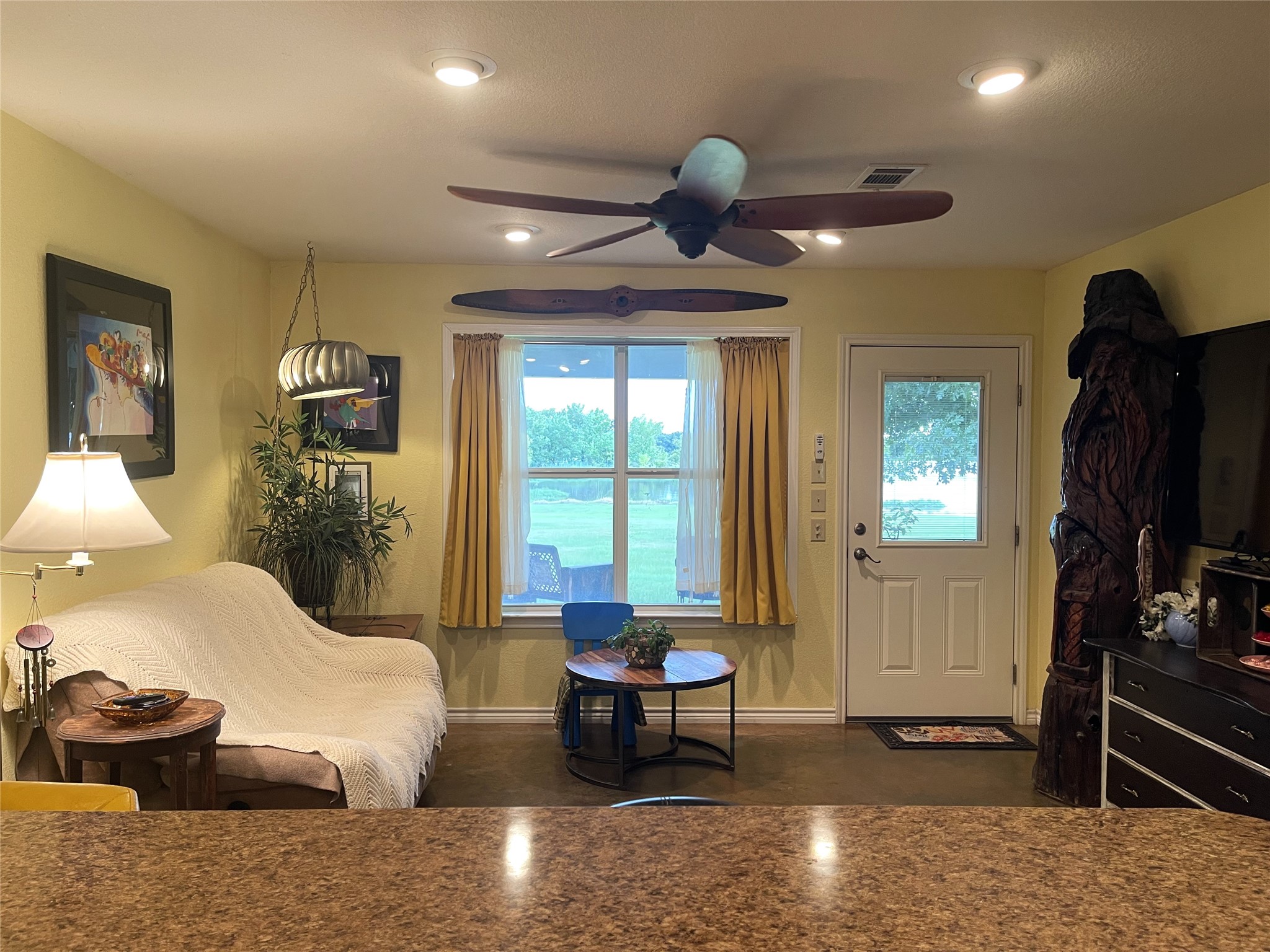 151 Lcr Cedar C3 Mexia TX 76667