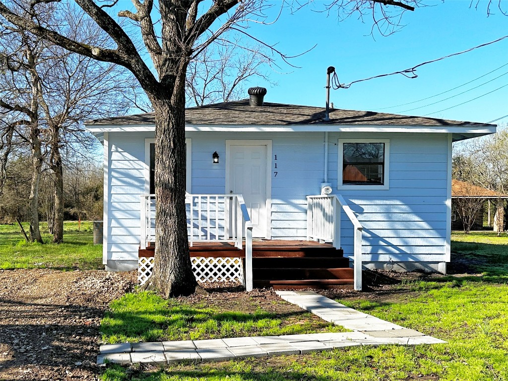 117 Dyer Street Wills Point TX 75169