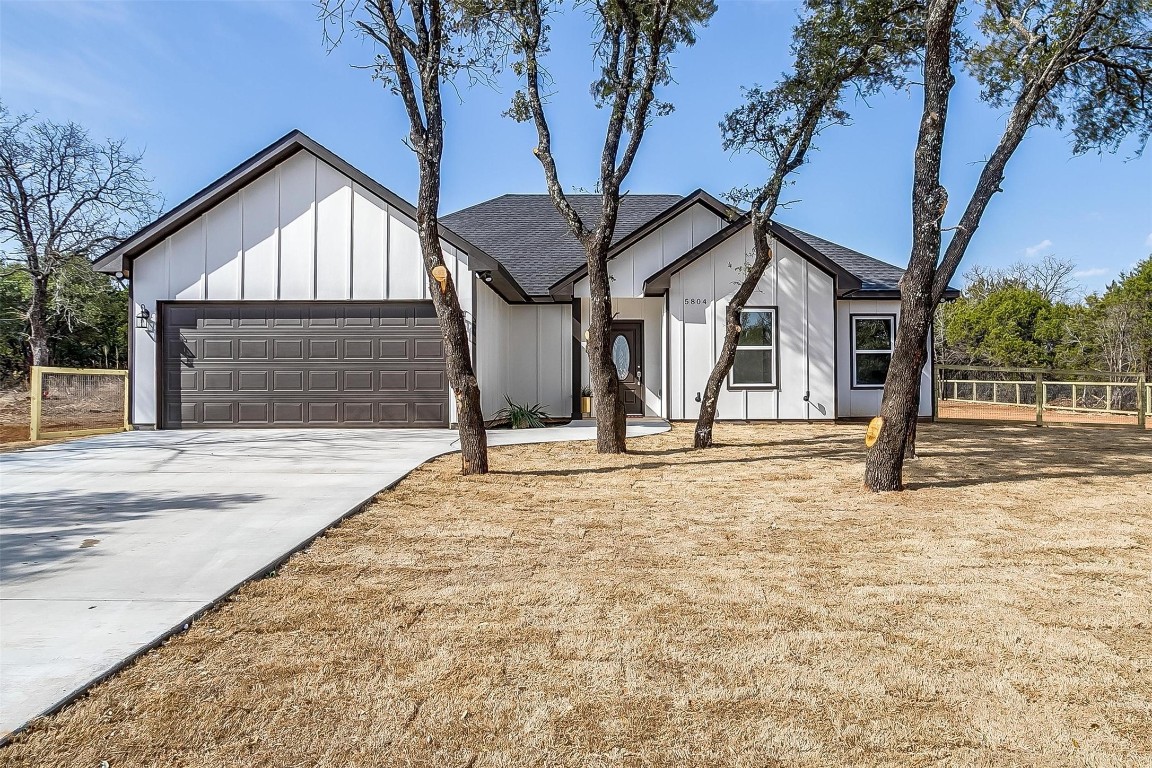 5804 N Lakeside Hills Court Granbury TX 76048