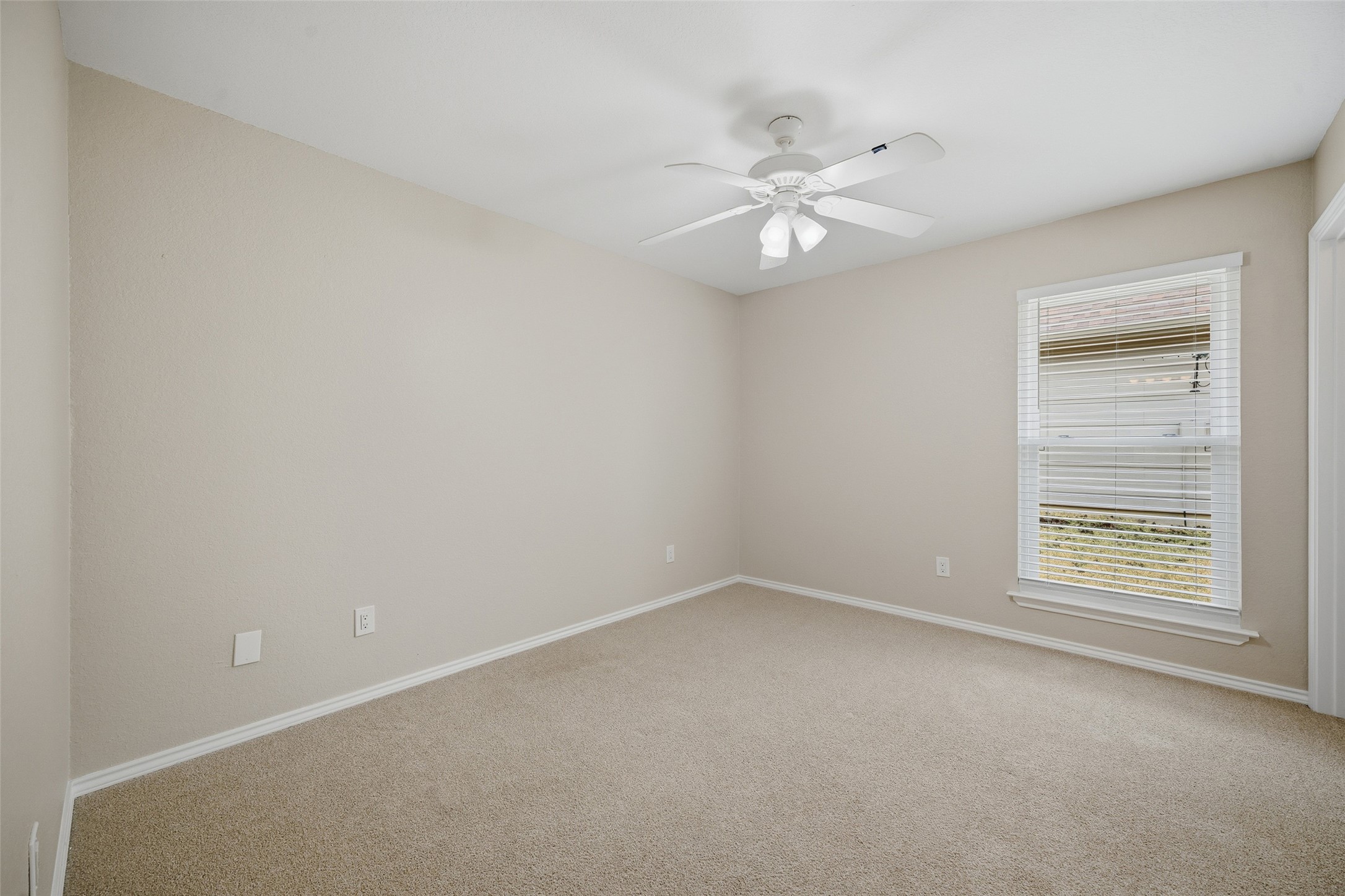 217 Quail Run Aubrey TX 76227