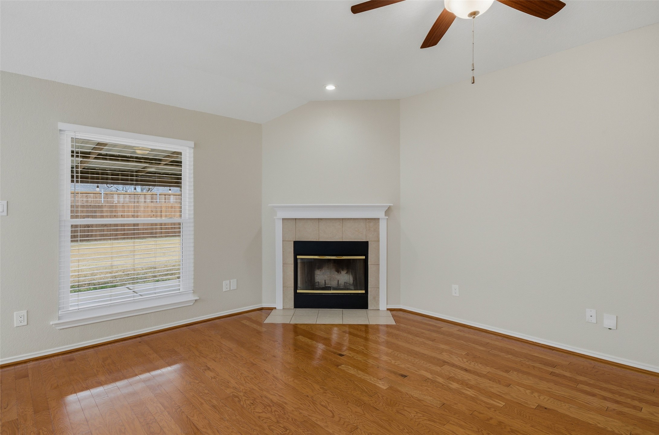 217 Quail Run Aubrey TX 76227