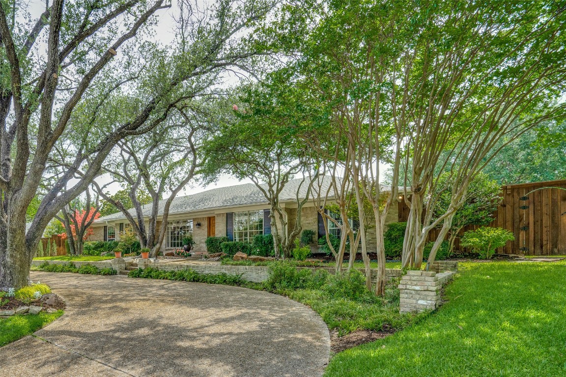 6821 Dartbrook Drive Dallas TX 75254