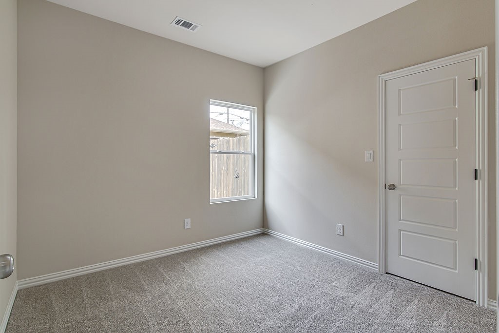 1005 E Tucker Street Fort Worth TX 76104