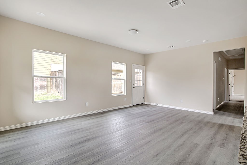 1005 E Tucker Street Fort Worth TX 76104