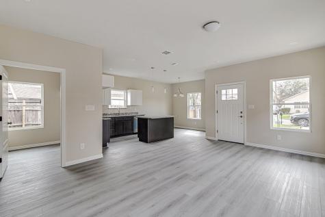 1005 E Tucker Street Fort Worth TX 76104