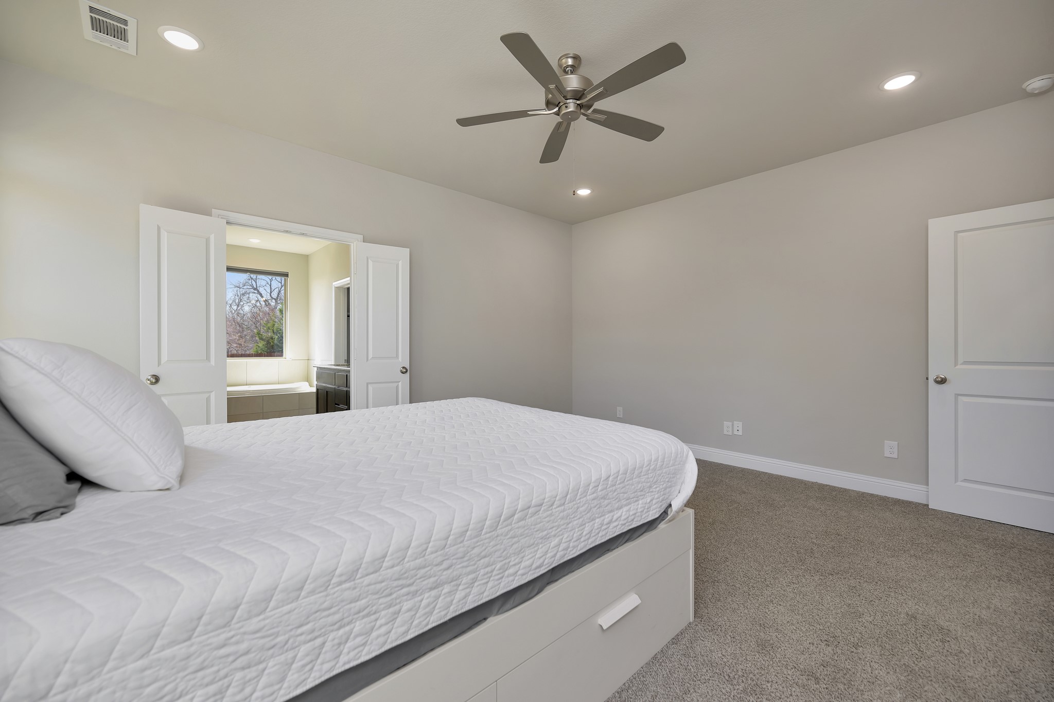 2202 Briarwood Drive Bridgeport TX 76426
