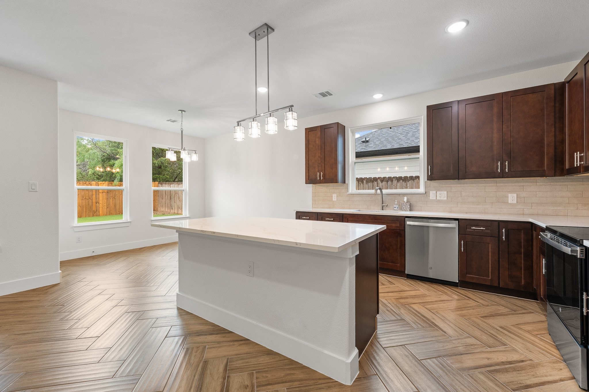 3023 Steepleridge Circle Granbury TX 76048