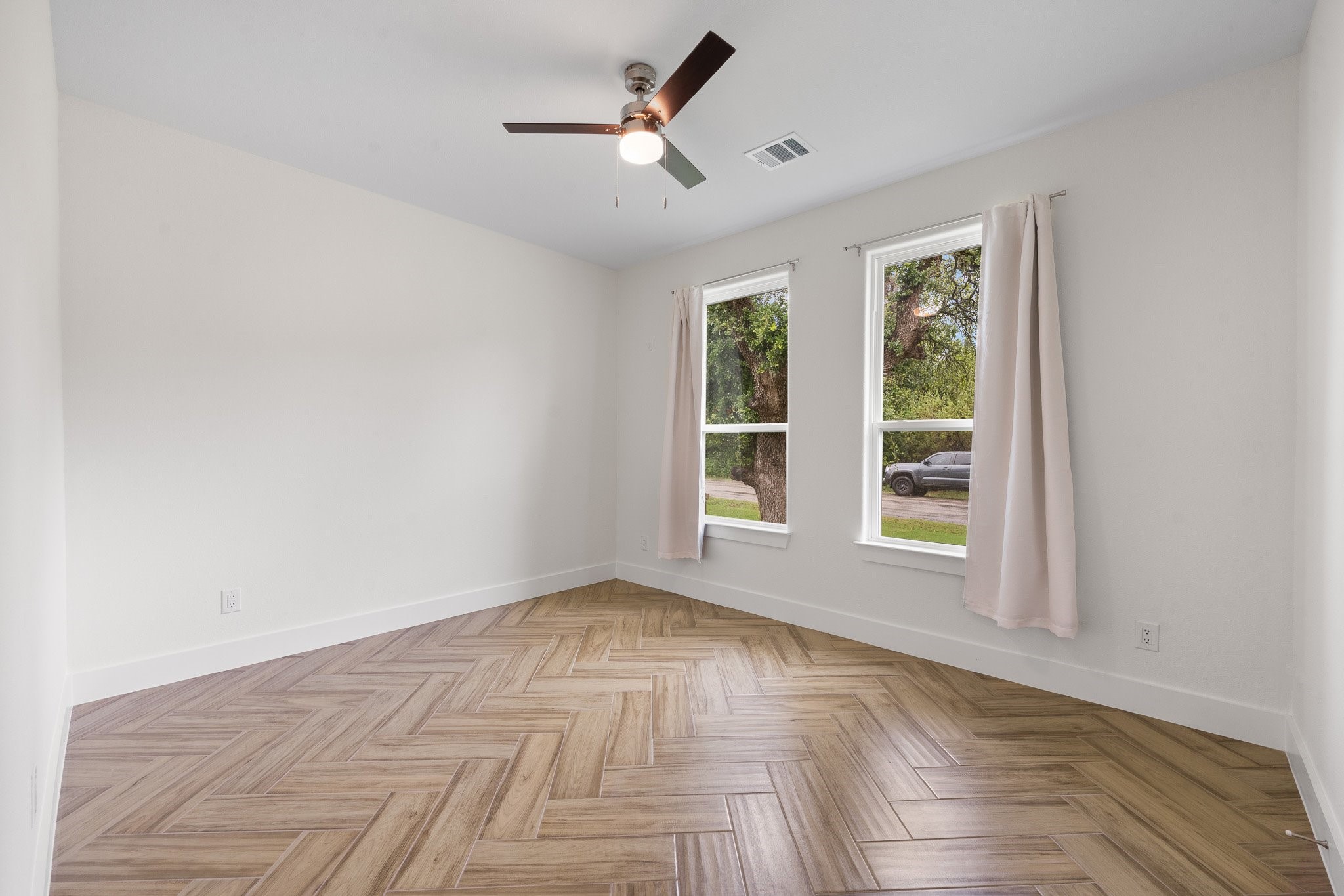 3023 Steepleridge Circle Granbury TX 76048