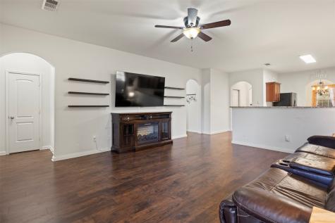 1808 Hot Springs Way Princeton TX 75407
