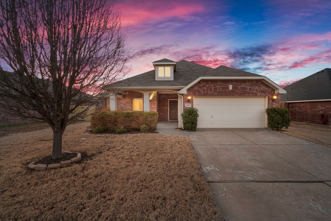 1016 Cutting Horse Drive Mansfield TX 76063