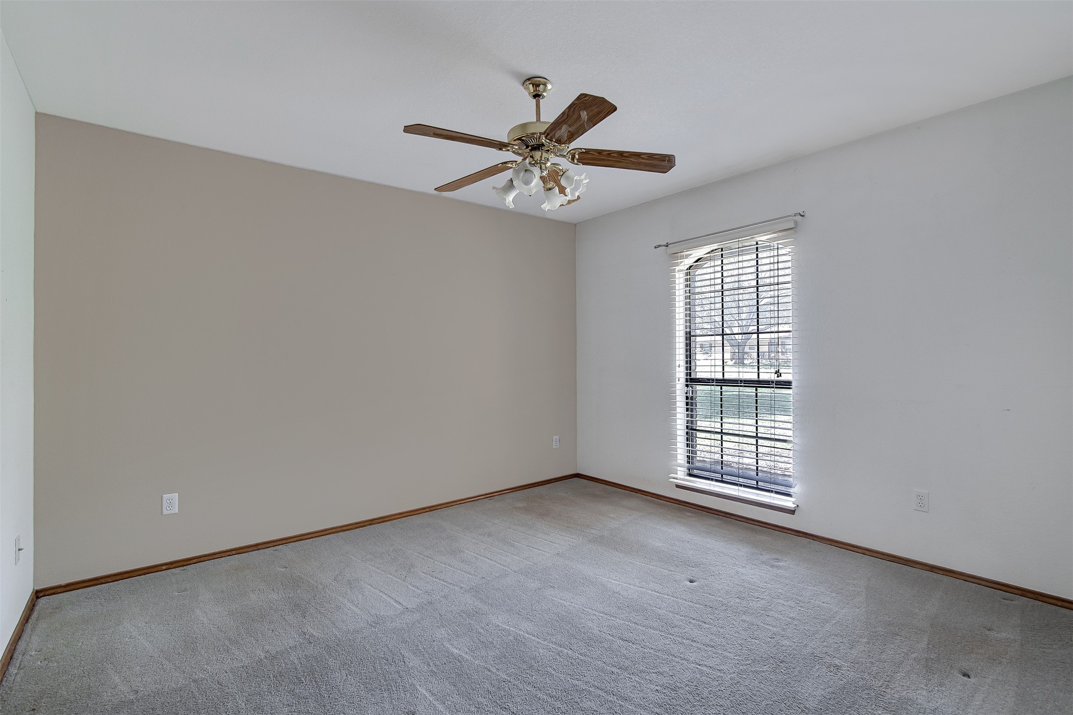 1208 Crockett Drive Fort Worth TX 76028