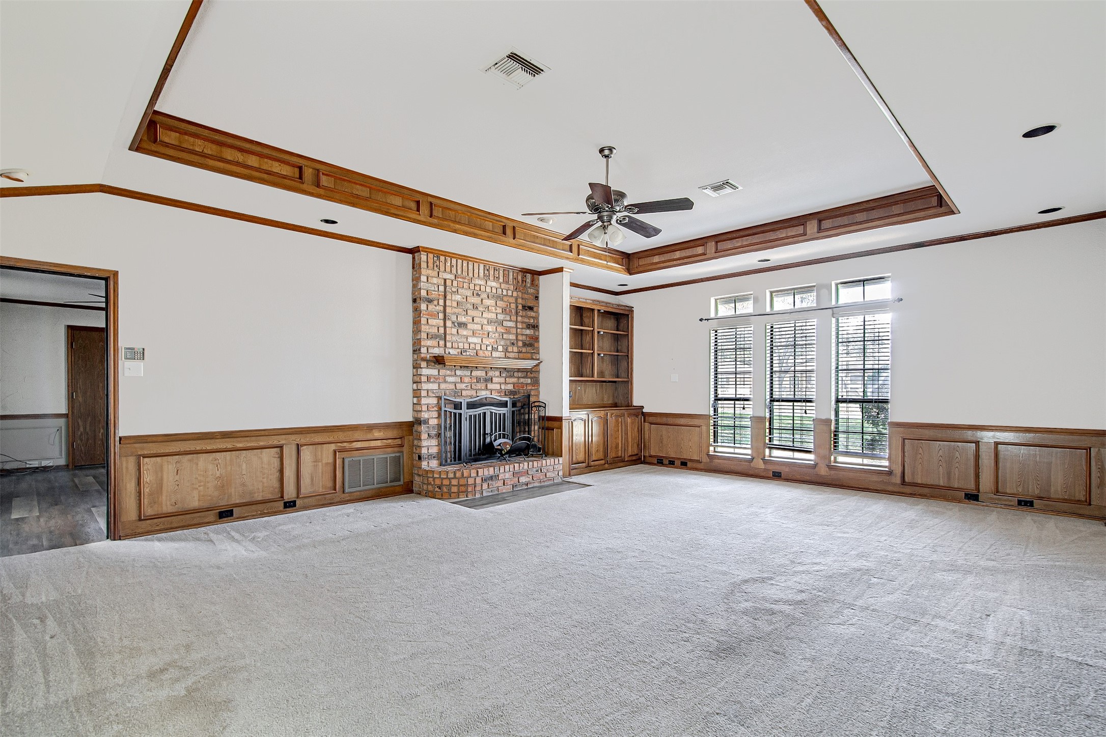 1208 Crockett Drive Fort Worth TX 76028