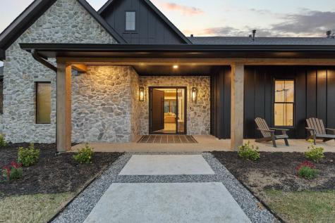 411 Kerfoot Drive Gunter TX 75058