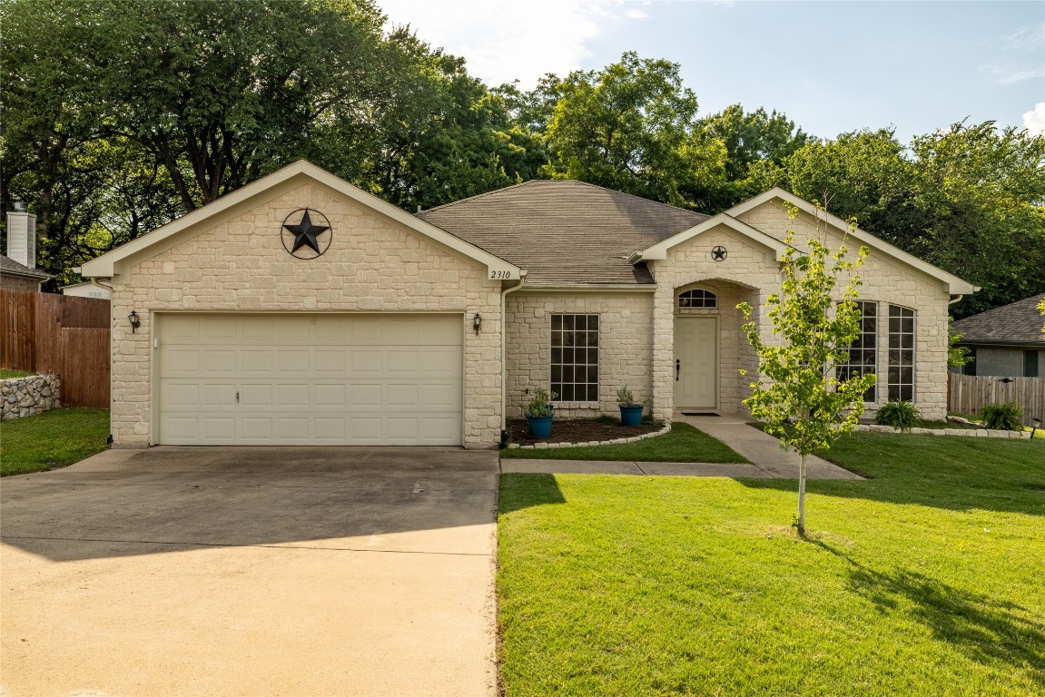 2310 Summer Brook Drive Weatherford TX 76087