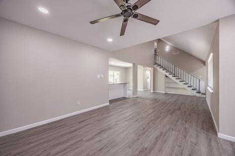350 Blueberry Lane Grand Prairie TX 75052