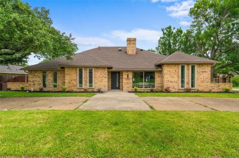 1602 Rollinghill Circle Garland TX 75043