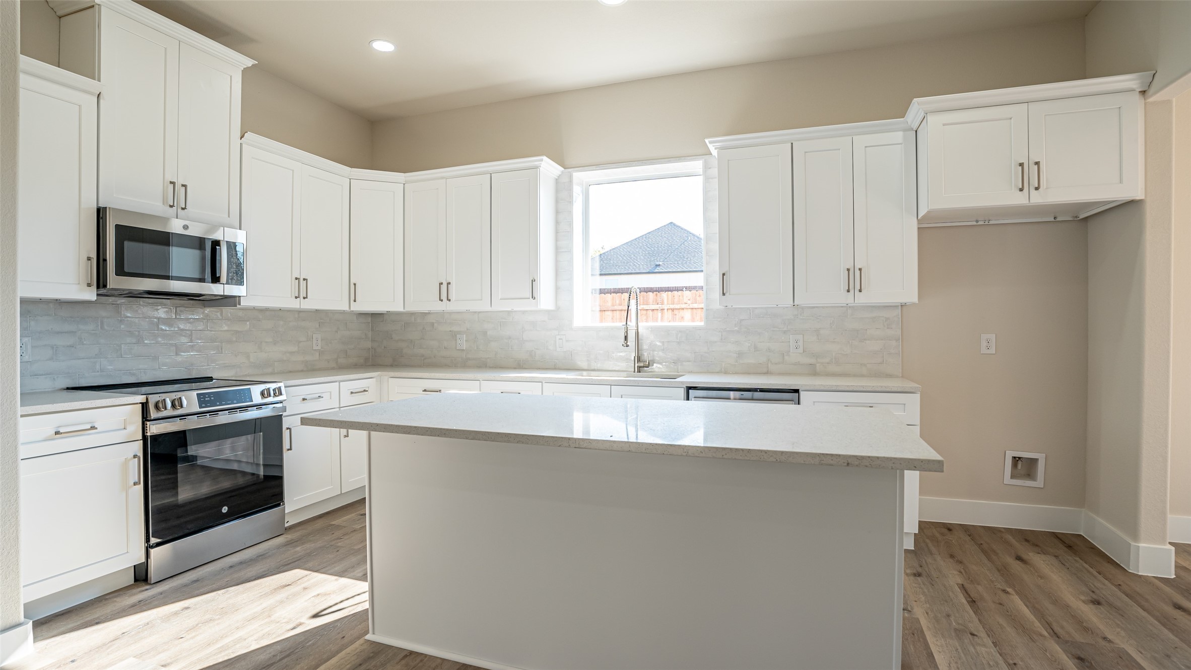 5426 Van Horn Drive Granbury TX 76048